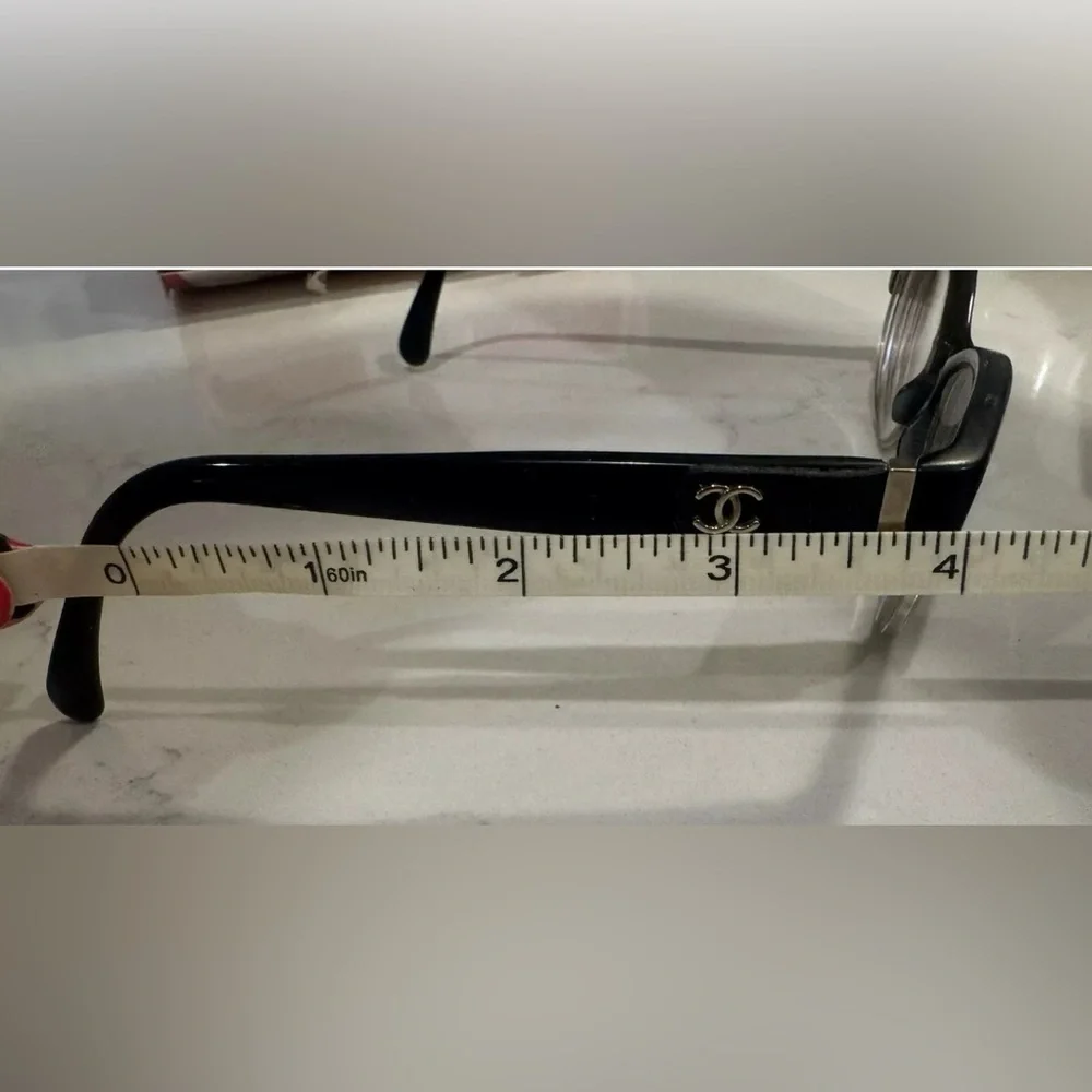 CHANEL Black and Clear Cat-Eye Sunglasses with Case - Picture 5 of 11